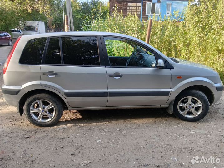 Ford Fusion 1.6 МТ, 2007, 190 000 км