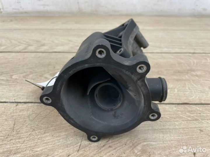 Помпа охлаждающей жидкости Vw Touareg 7P 2010-2018