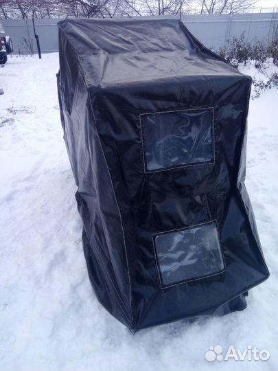 Зимняя палатка на волокушах