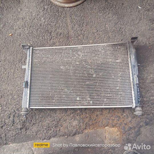 Радиатор Ford Mondeo MK1 MK2