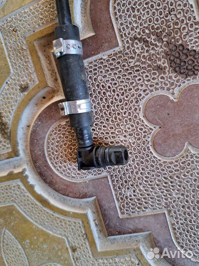 Трубка охлаждения Range Rover Sport l494