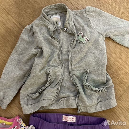 Пакет одежды на девочку на рост 104-110