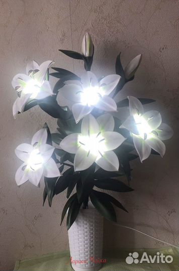 Букет лилий из изолона