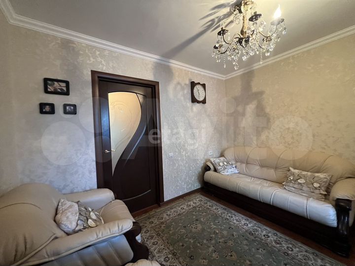 2-к. квартира, 65 м², 1/5 эт.