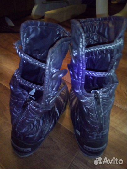 Продам женские дутики (осень, весна) р 37.5