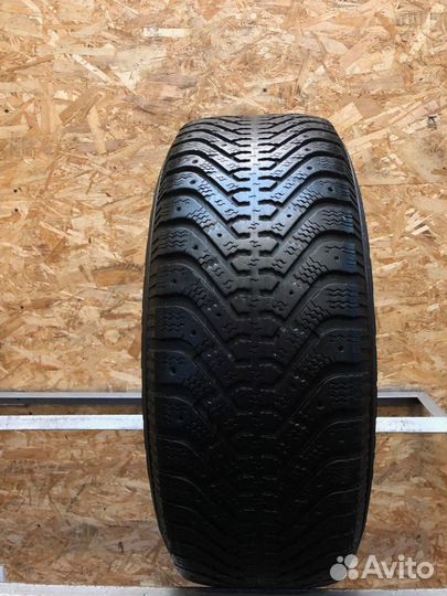 Goodyear UltraGrip 500 215/60 R16