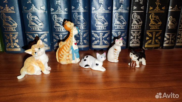 Различные статуэтки фигурки (животные, ангелок)
