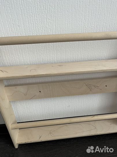 Полка для книг монтессори