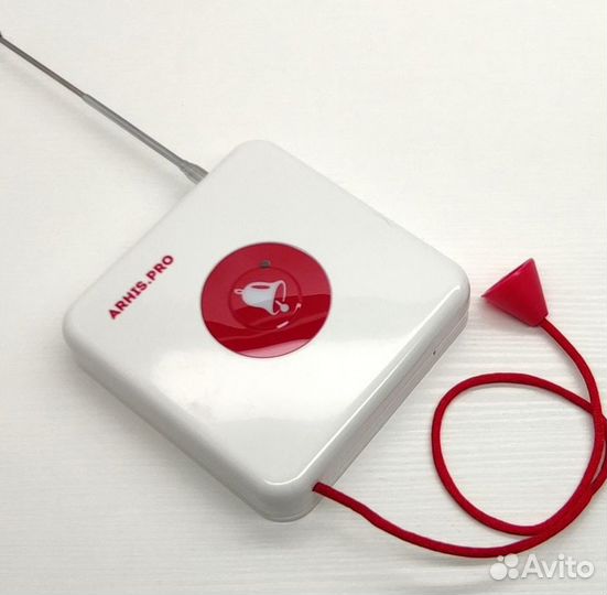 Кнопка вызова персонала и помощи в санузел