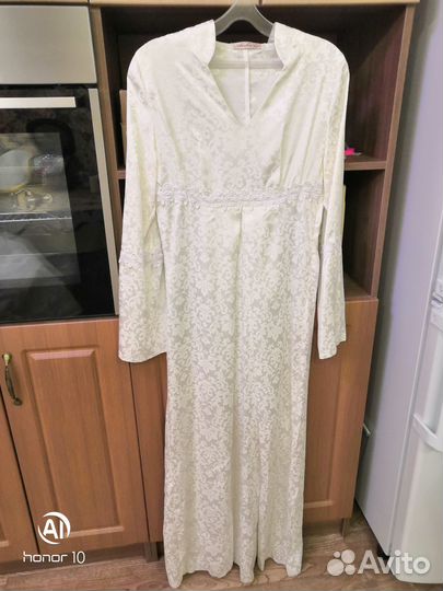 Платье на никах 44-46