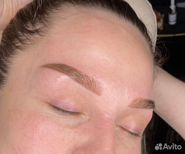 Перманент бровей