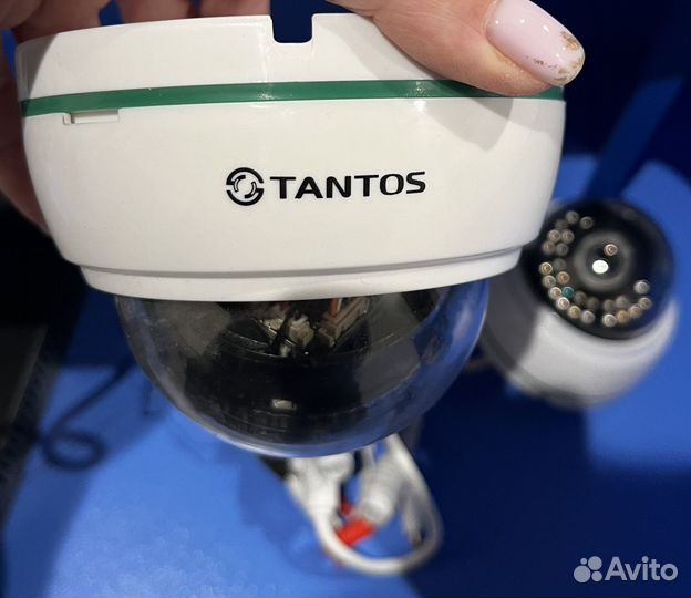 Камера видеонаблюдения купольная