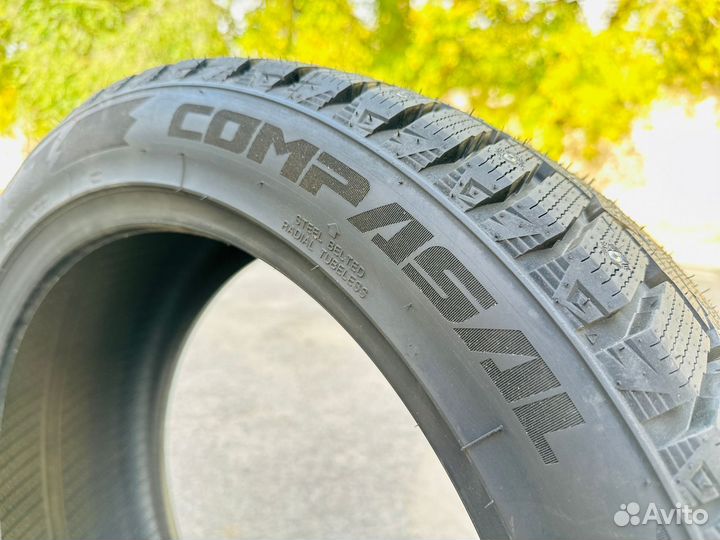 Compasal Winter Stud 215/50 R17 98H