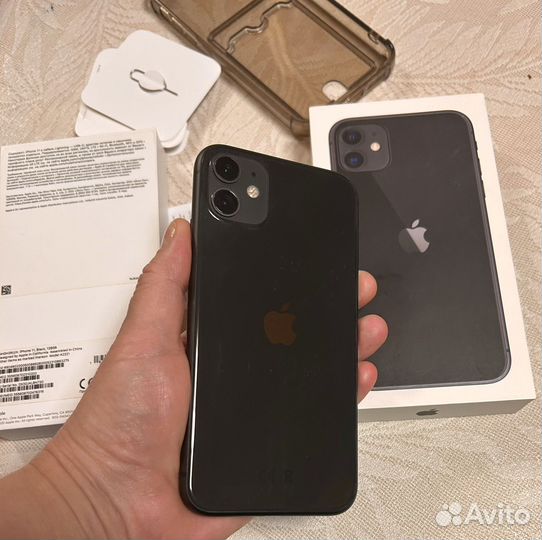 iPhone 11, 128 ГБ