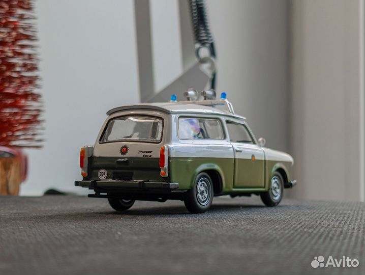 Trabant 601 1/43