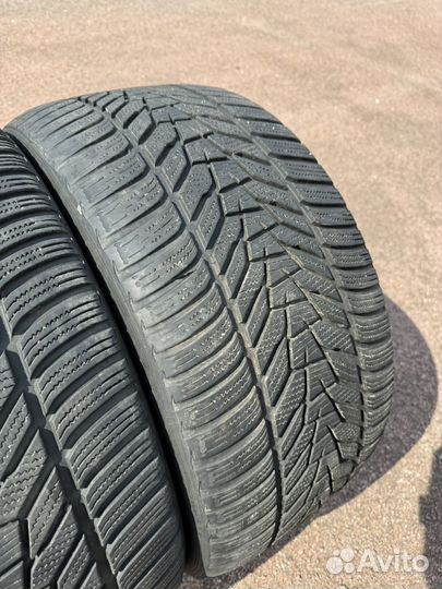 Hankook Winter I'Cept Evo 3 W330 275/35 R19 и 285/30 R20 99W