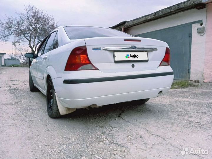 Ford Focus 1.6 МТ, 2005, 300 000 км