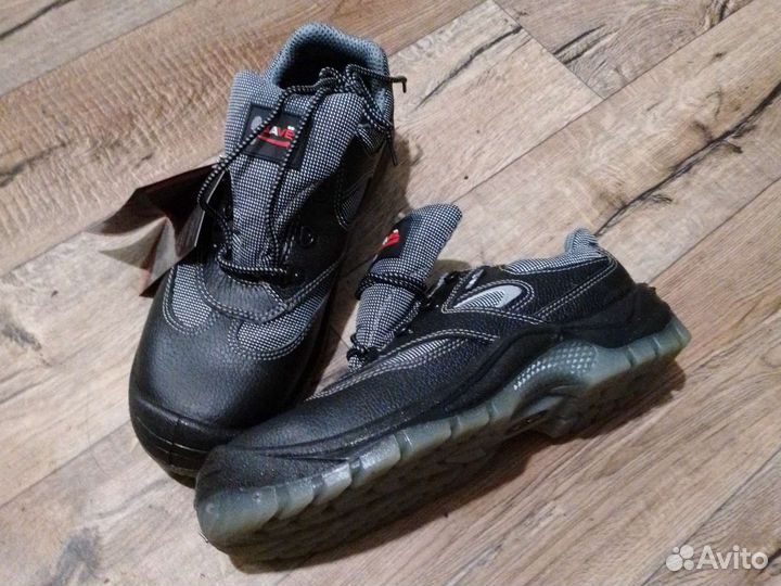 Ботинки мужские 44 размер