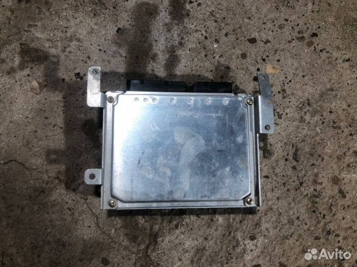 Блок управления двигателем Audi A8 D2/4D 4.2 AQF