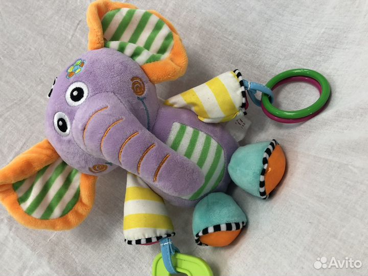 Подвесная игрушка-погремушка