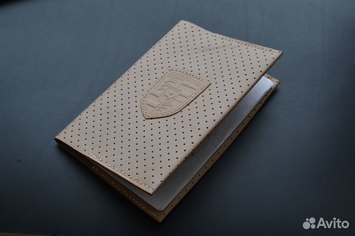 Обложка на паспорт и Картхолдер на 2 карты Porsche