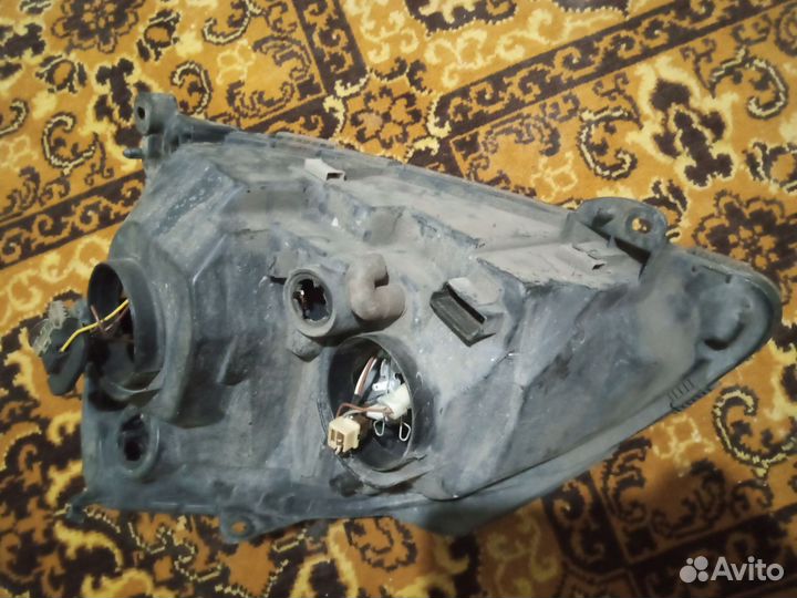 Фара renault symbol