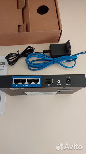 Маршрутизатор D-Link DIR-100 Fiber