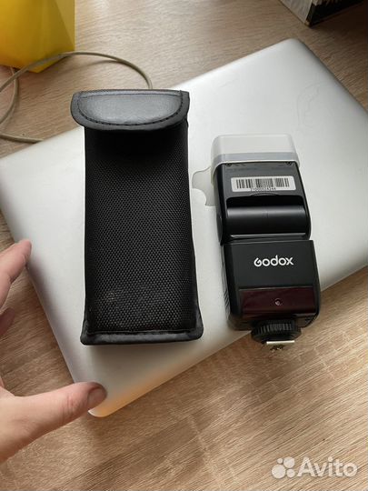 Вспышка Godox TT350