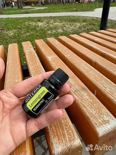 Эфирное масло Лемонграсс