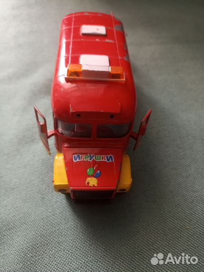 Инерционная машинка автобус