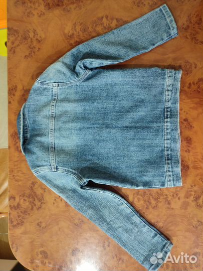 Джинсовая куртка