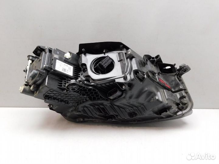 Фара левая Volkswagen Touareg