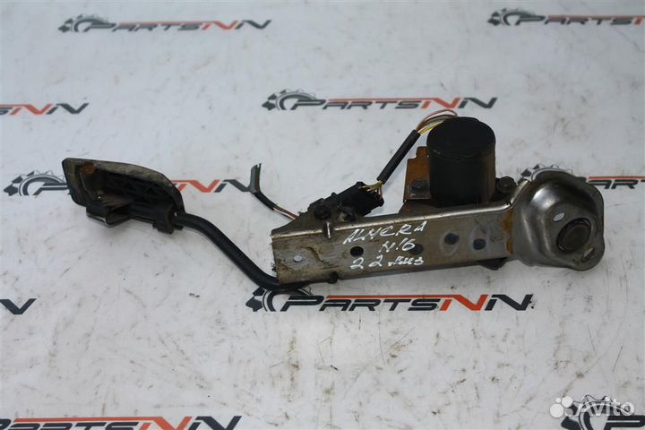 Педаль газа Ниссан Альмера N16