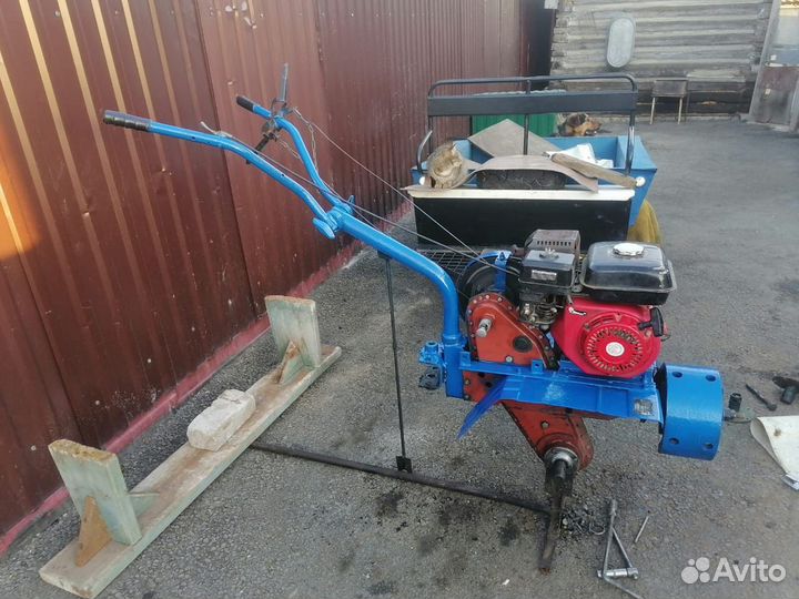 Продам мотоблок каскад (двигатель хонда)