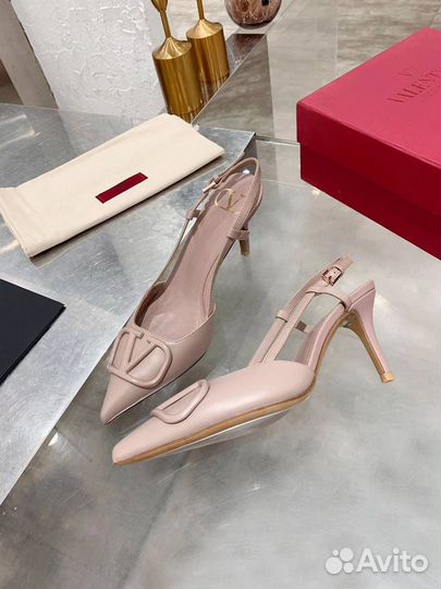 Женские туфли valentino