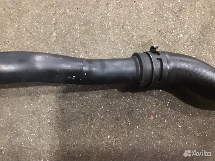 Патрубок охлаждения LR R Sport 3.6 PIH500170