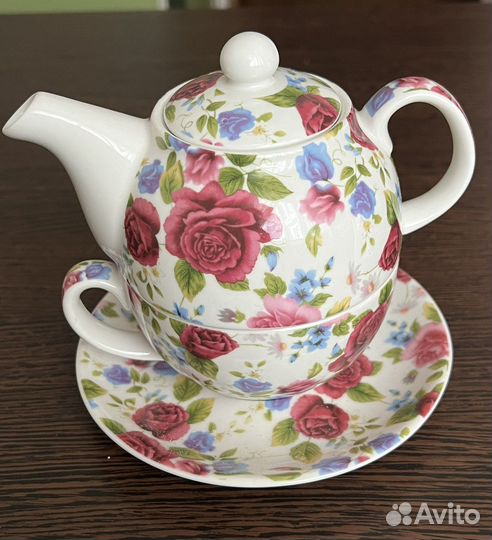 Чайный сервиз из 3 предметов