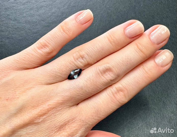 Шпинель синяя грозовая 1ct Мозамбик