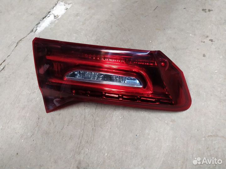 Фонарь левый в крышку багажника Acura MDX 3
