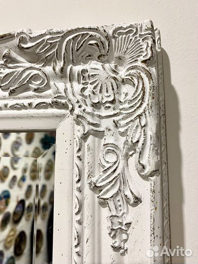 Зеркало настенное из натурального дерева