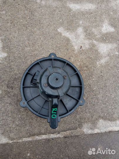 Kia Rio вентилятор печки