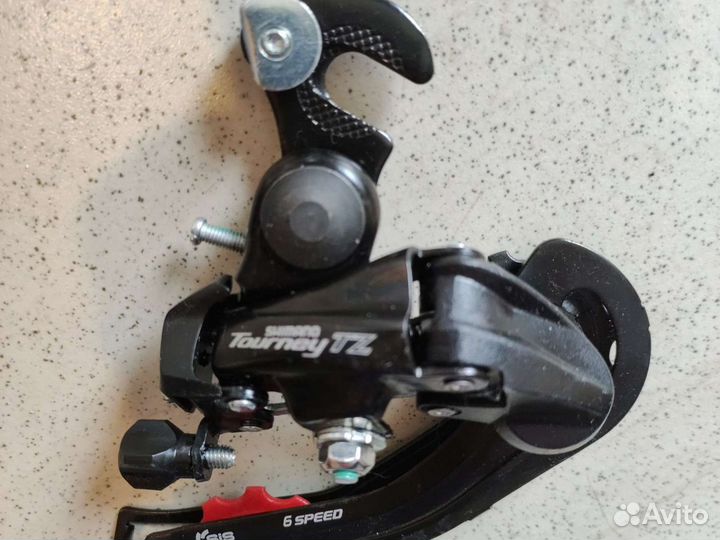 Задний переключатель shimano