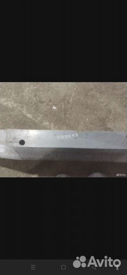 Задний усилитель бампера на murano