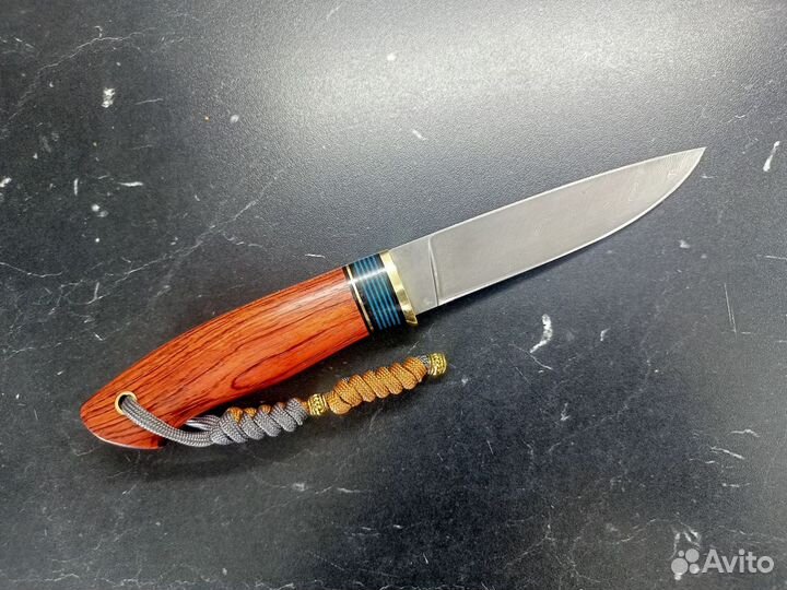 Нож ручной работы из кованой дамасской стали