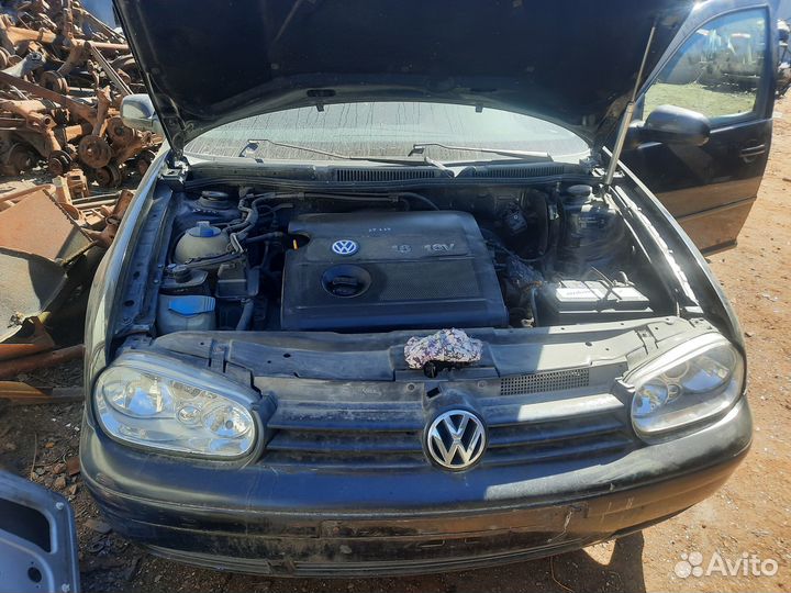 Volkswagen golf 4