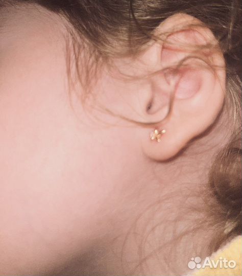 Золотые серьги 585