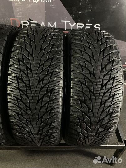 Nokian Tyres Hakkapeliitta R2 215/55 R17