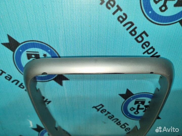 Накладка кулисы кпп Nissan Qashqai J10