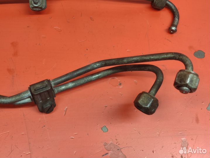 Топливные трубки Defender 2.5 дизель 200TDI 83-07г