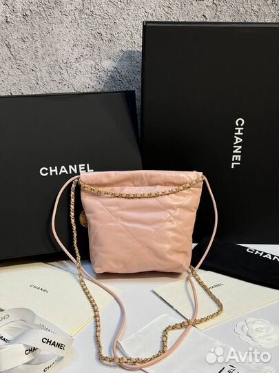 Сумка Chanel 22 Mini